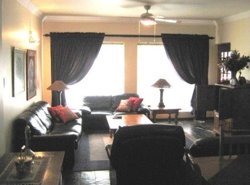 Limonite Guesthouse Pretoria-Noord Exteriör bild