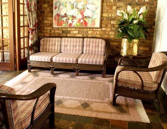 Limonite Guesthouse Pretoria-Noord Exteriör bild
